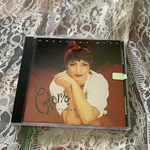 Greatest Hits by Gloria Estefan CD Pre owned - Picture 1 of 3
